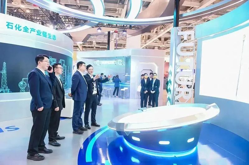  δ | 2023궶ȦΪĶɿ͹ҵƷչԲĻ